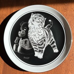 🐱✨ Vintage Limited Edition Collector Plate - “Purr-fect Pleasure” by Droguett